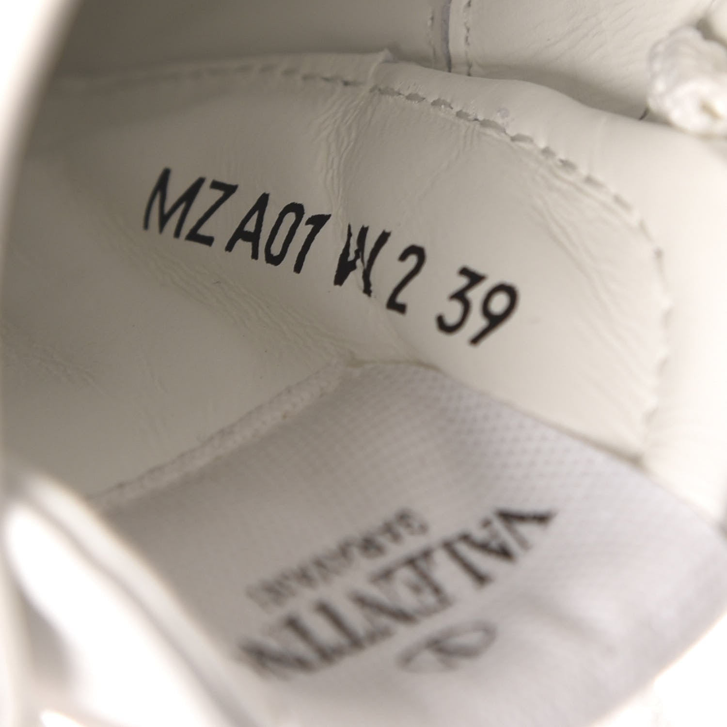 Valentino Garavani Calfskin Rockstud Untitled Open Sneakers 39 White 8 of 8
