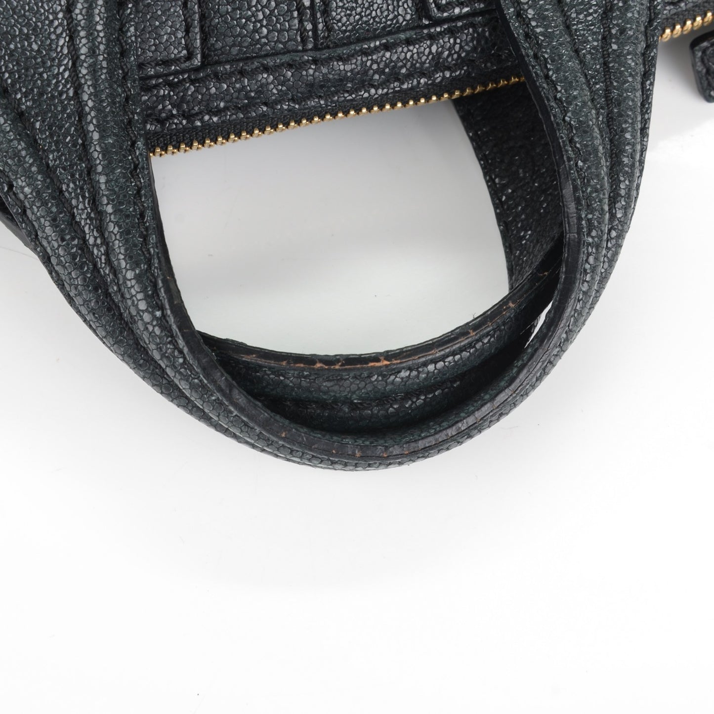 Calfskin Stingray Embossed Micro Nightingale Black