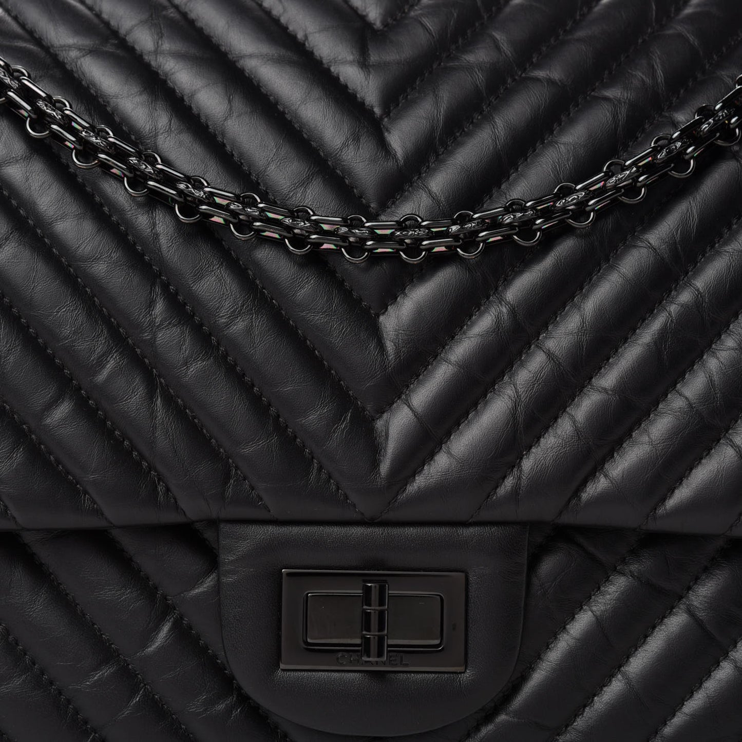 Aged Calfskin Chevron Quilted 2.55 Reissue 227 Flap So Black