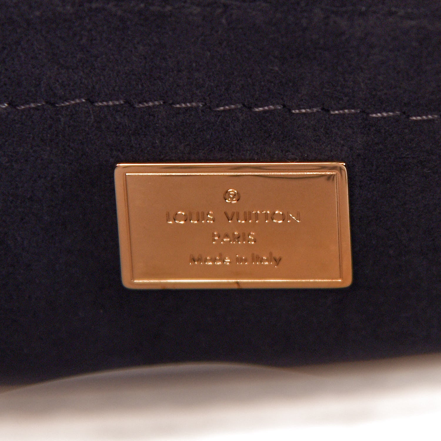 Louis Vuitton Vernis Epi Monogram Spring Street Bitume Metallise 6 of 8