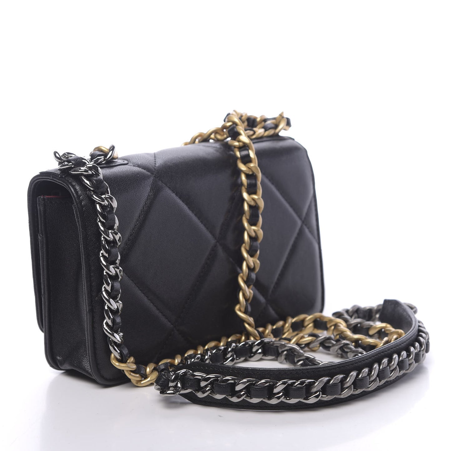 Goatskin Quilted 19 Wallet On Chain WOC Black