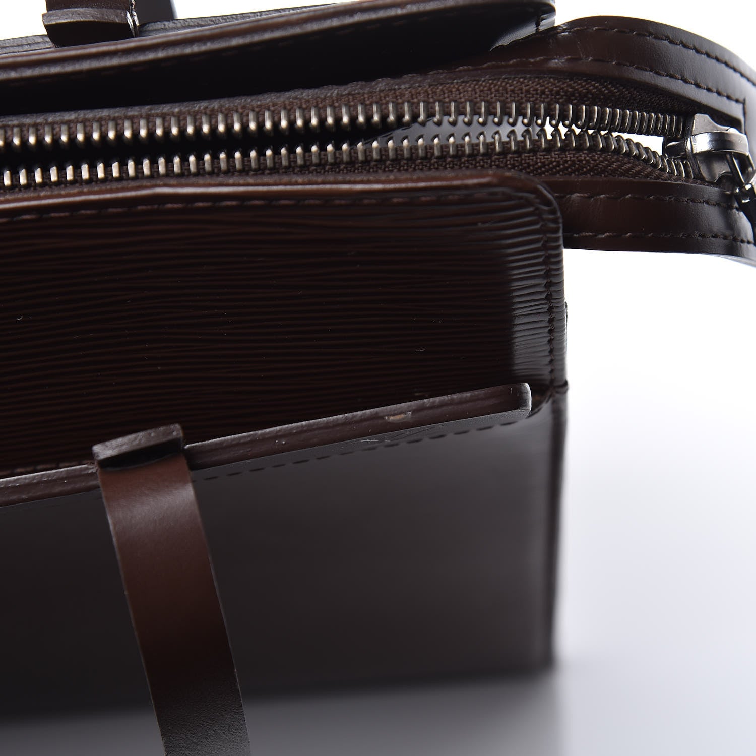Louis Vuitton Epi Croisette PM Moka 9 of 13