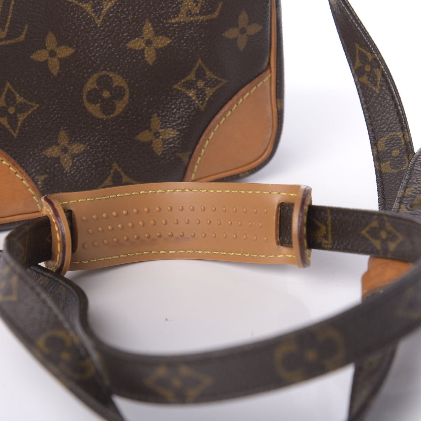 Monogram Amazone