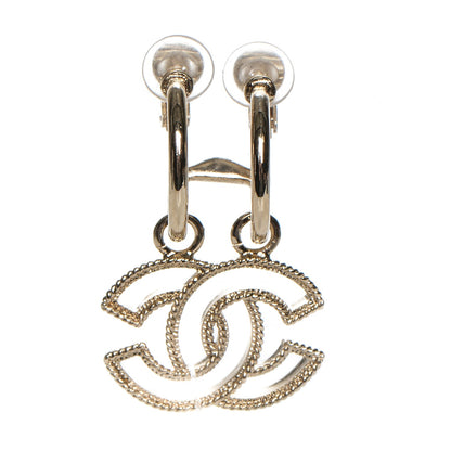 Chanel CC Clip On Earring Gold 1 of 4