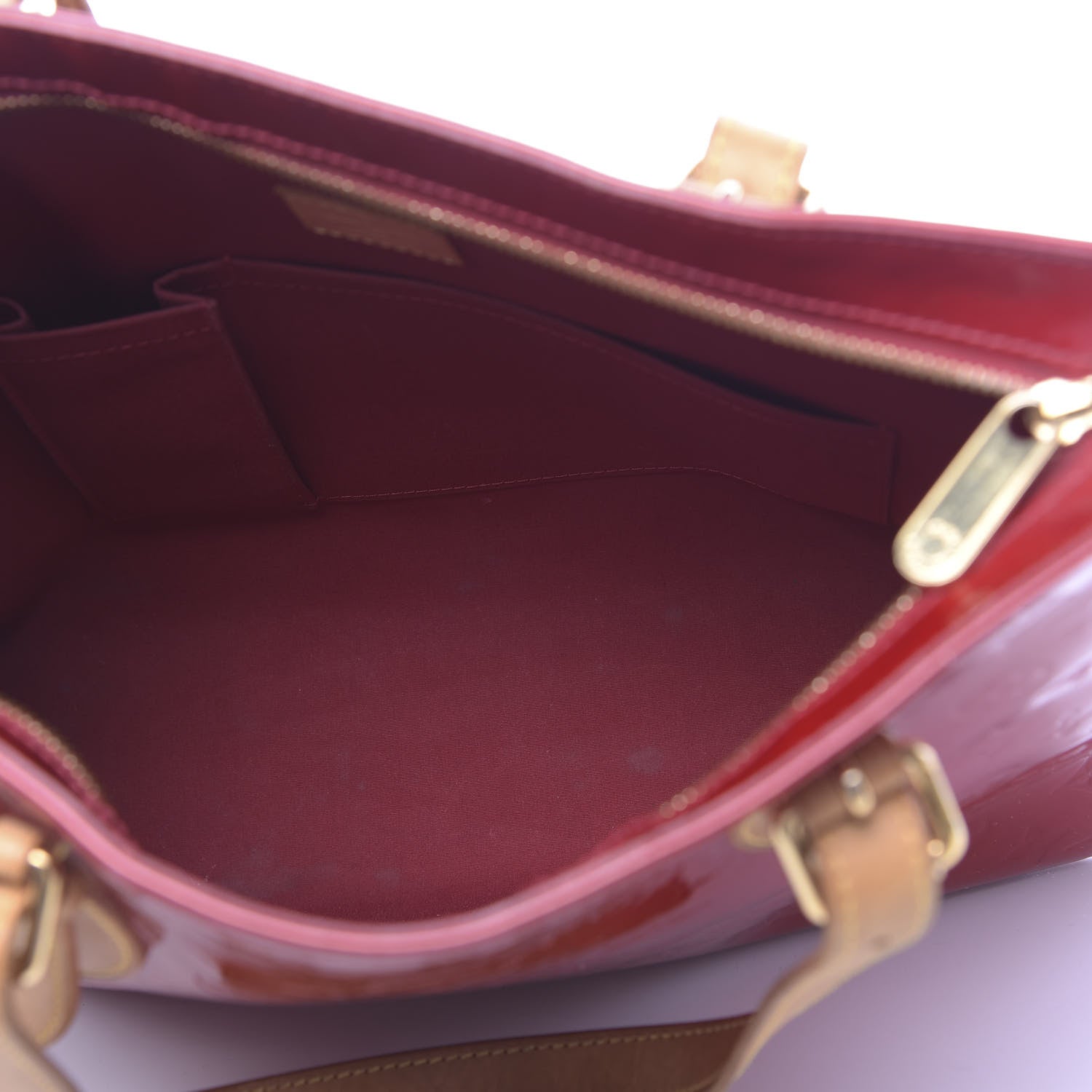 Louis Vuitton Vernis Brentwood Pomme D'Amour 5 of 11