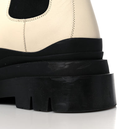 Bottega Veneta Calfskin The Tire Chelsea Boots 38.5 Sea Salt Black 9 of 12