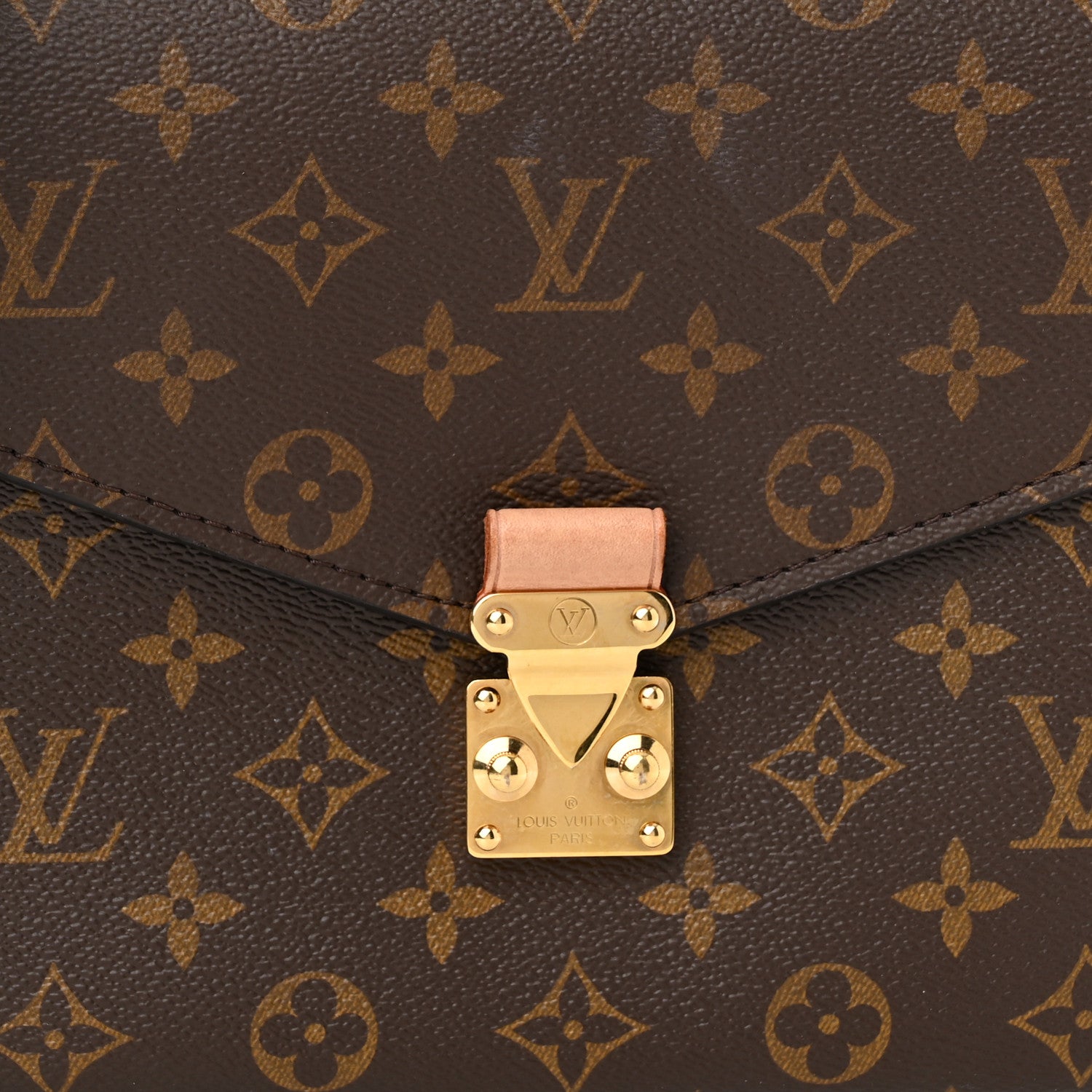 Louis Vuitton Monogram Pochette Metis 7 of 10