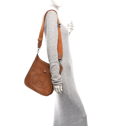 Hermes Taurillon Clemence Evelyne III PM Gold 2 of 11