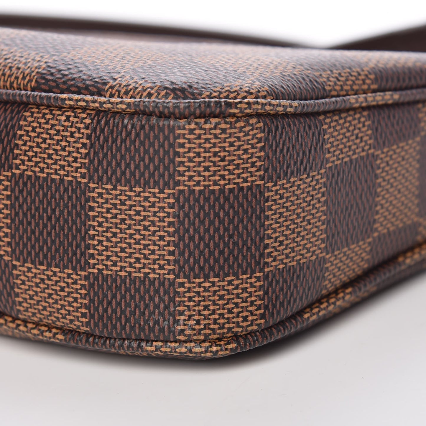 Damier Ebene Pochette Accessories NM