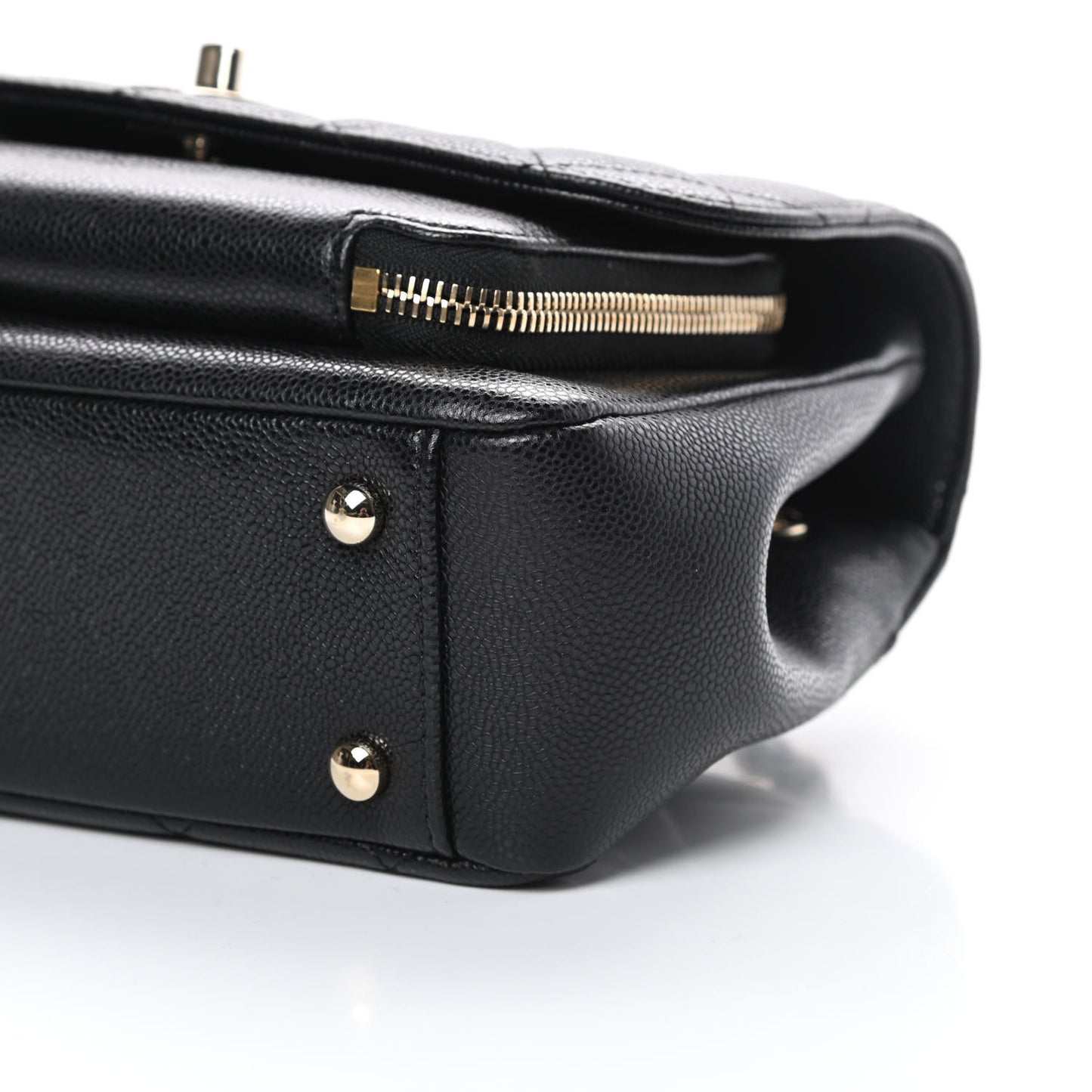 Caviar Quilted Medium Business Affinity Flap Black