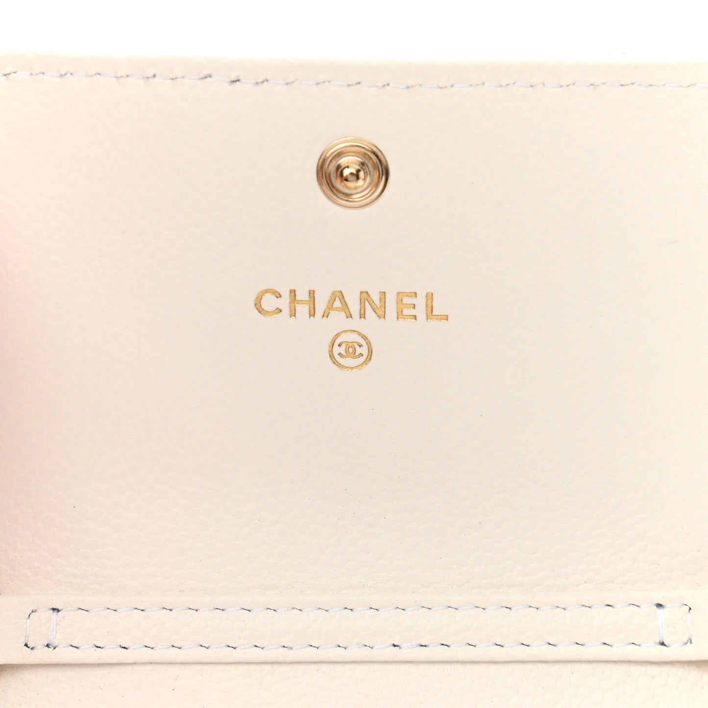 Caviar Quilted Boy Card Holder On Chain White