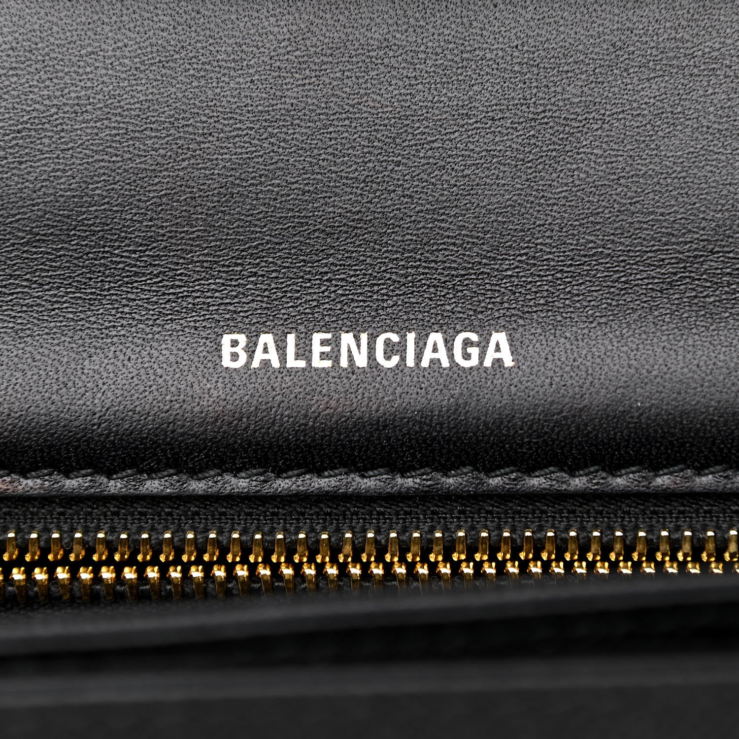 Balenciaga Signature Grained Calfskin Logo S Ville Day Bag Black 6 of 9
