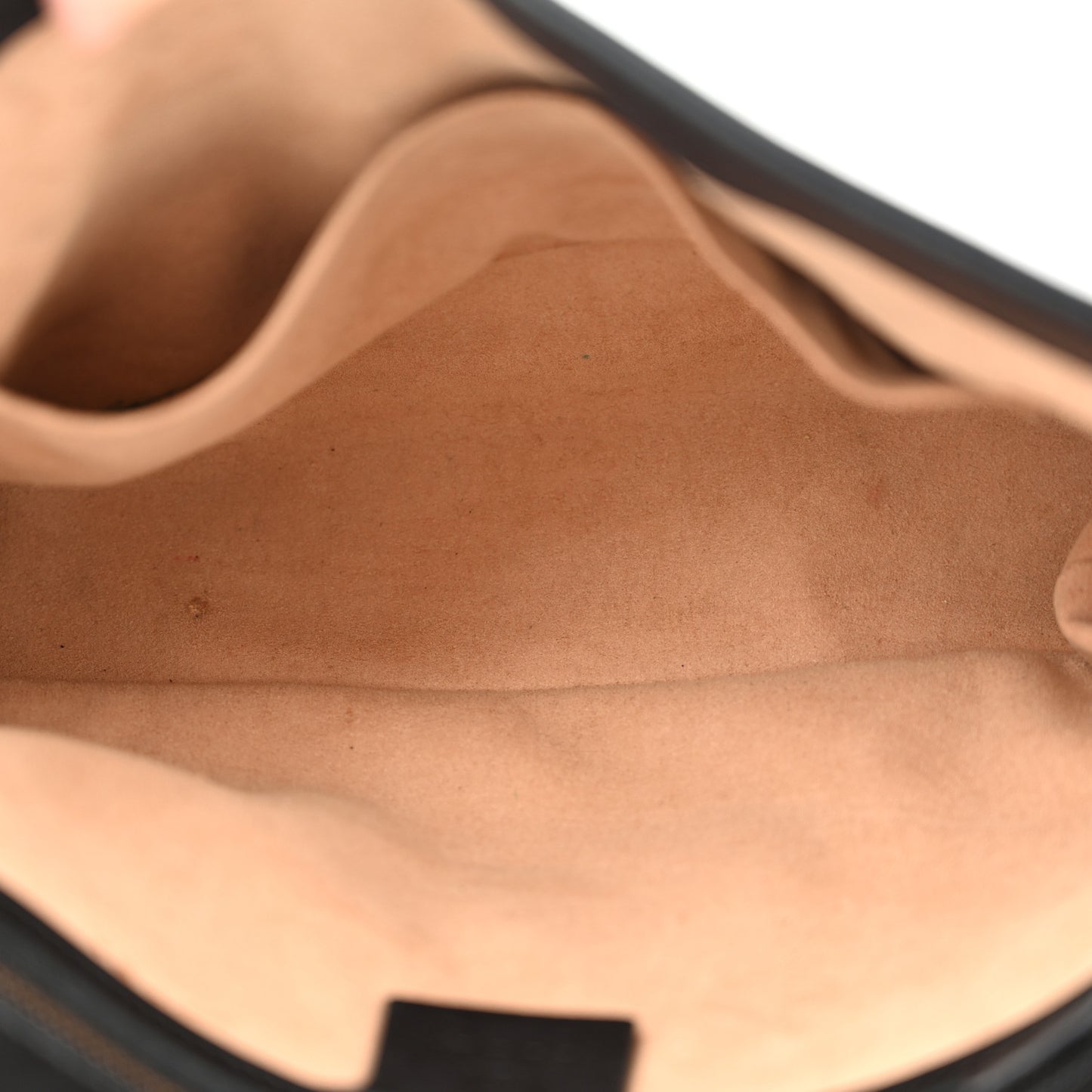 Calfskin Matelasse Medium GG Marmont Shoulder Bag Black