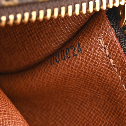 Louis Vuitton Monogram Papillon 26 7 of 10