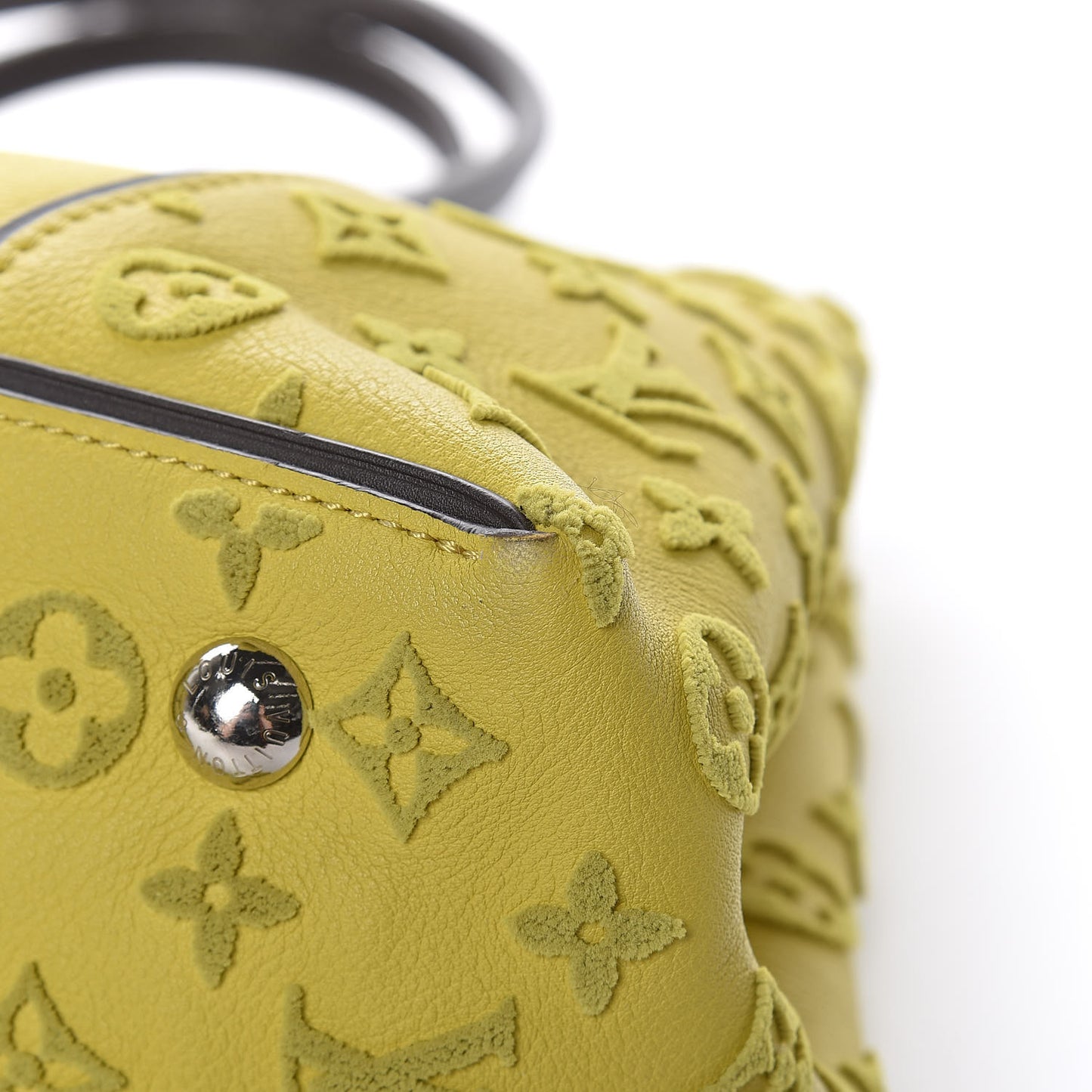 Veau Cachemire Tote W PM Pistache