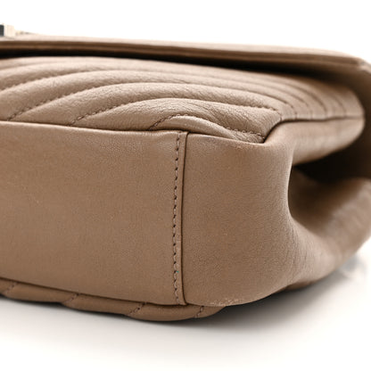 Saint Laurent Sheepskin Matelasse Chevron Monogram Medium College Bag Fard 10 of 15