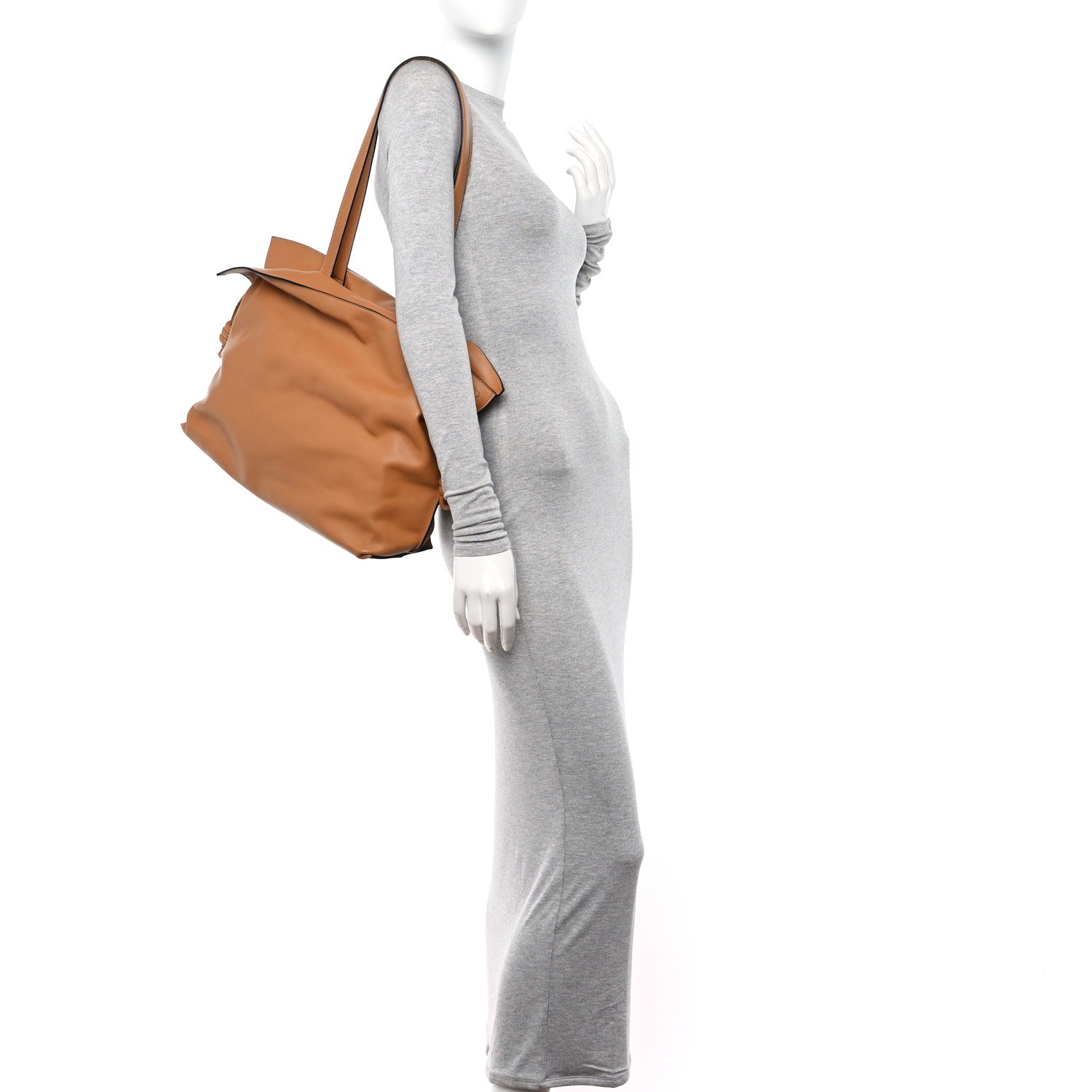 Loewe Calfskin Large Flamenco Knot Bag Warm Desert 2 of 10