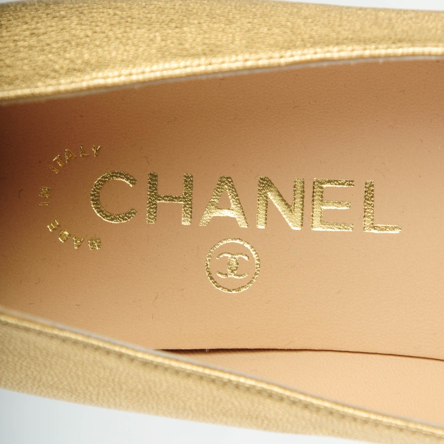 Metallic Calfskin CC Loafers 37.5 Gold