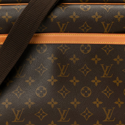 Louis Vuitton Monogram Reporter GM 9 of 11