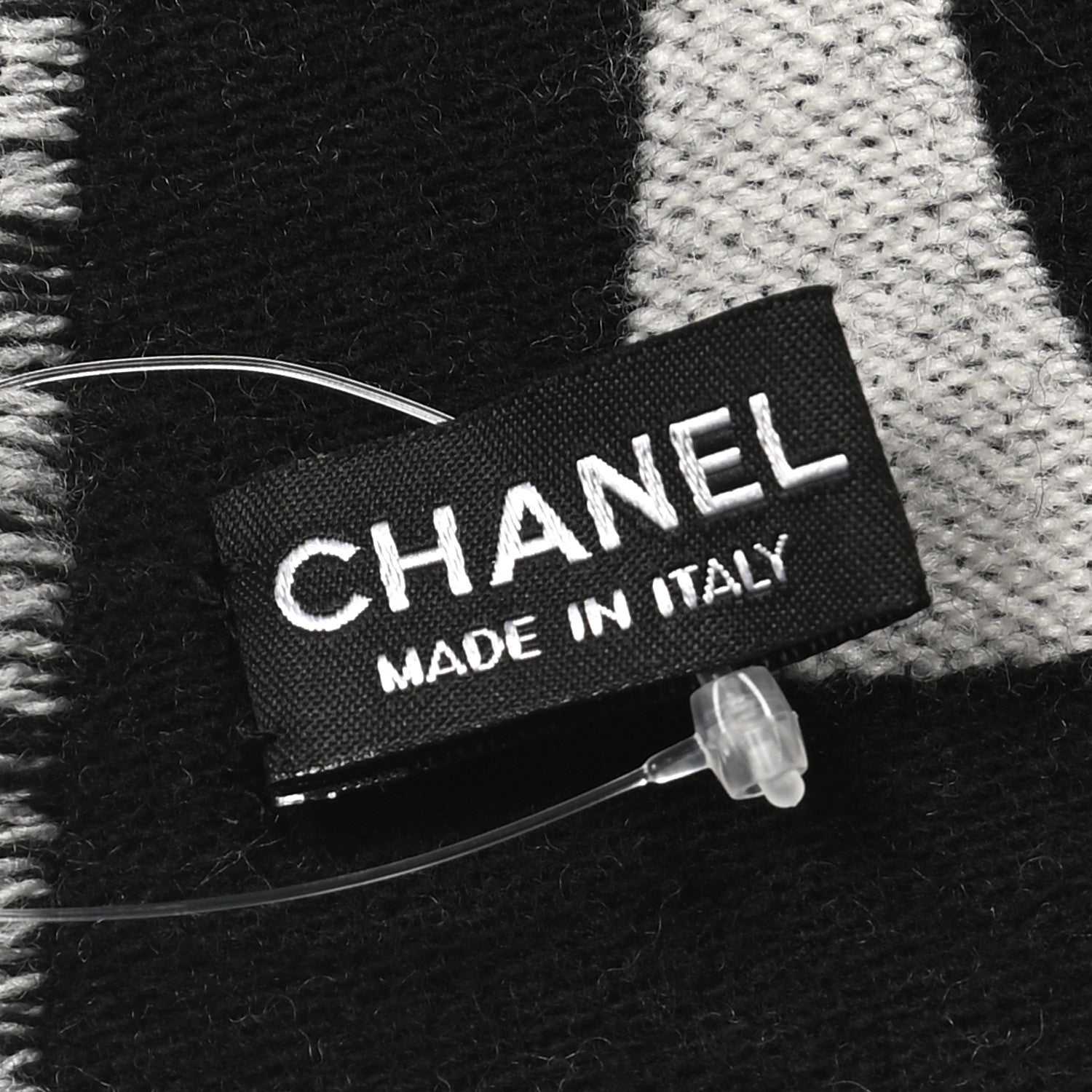 Chanel Cashmere Wool Silk CC Logo Stole Black Pink Beige 4 of 4