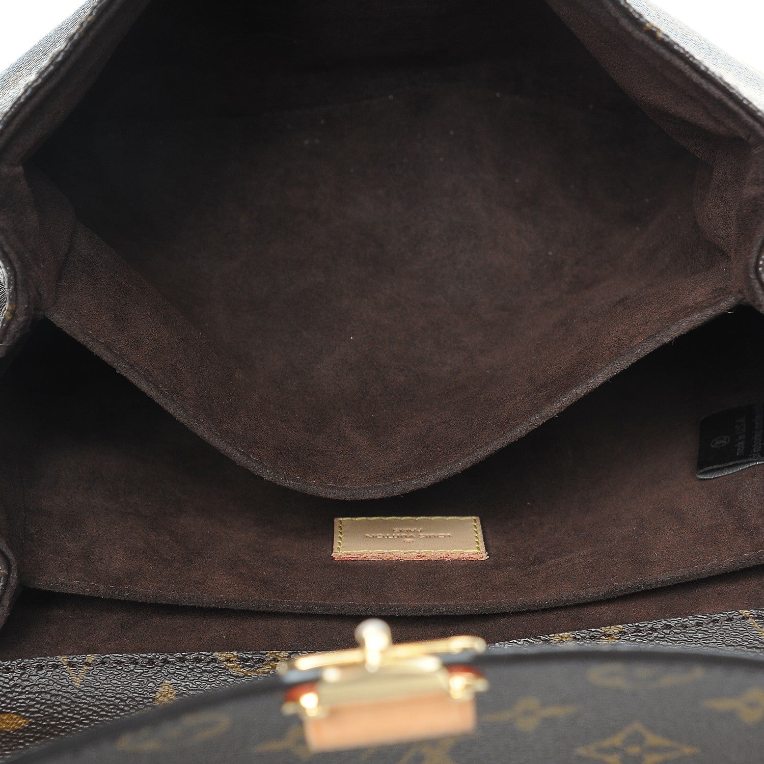 Louis Vuitton Monogram Pochette Metis 5 of 10