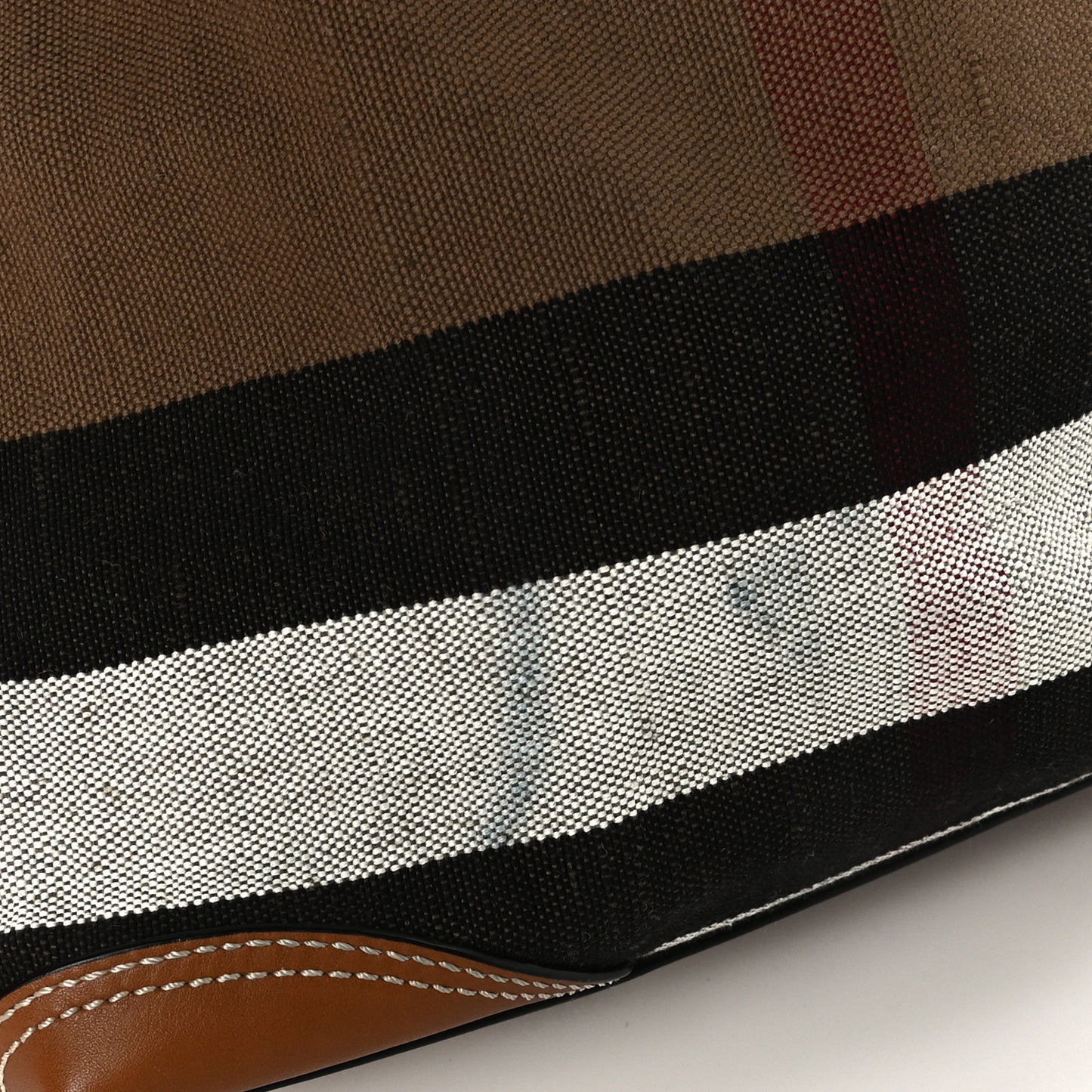Canvas Mega Check Medium Maidstone Saddle Brown