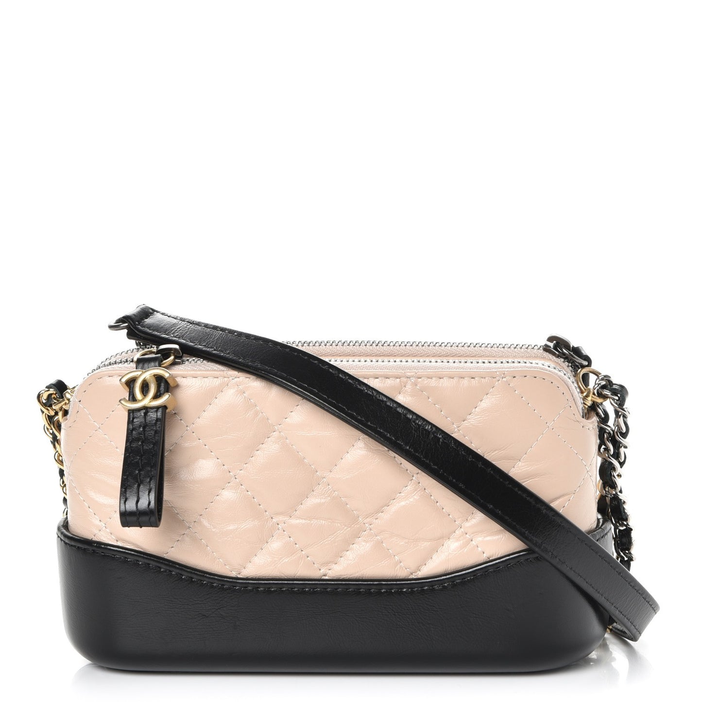 Aged Calfskin Quilted Small Gabrielle Clutch With Chain Beige Black