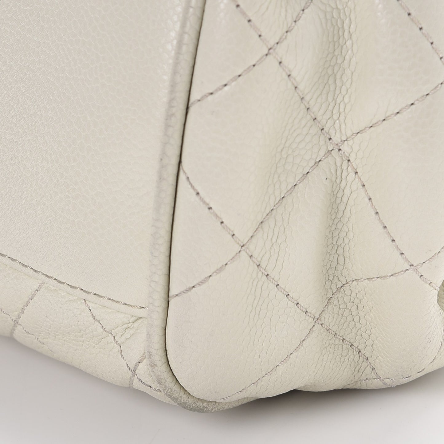 Caviar Quilted Timeless Accordion Flap White