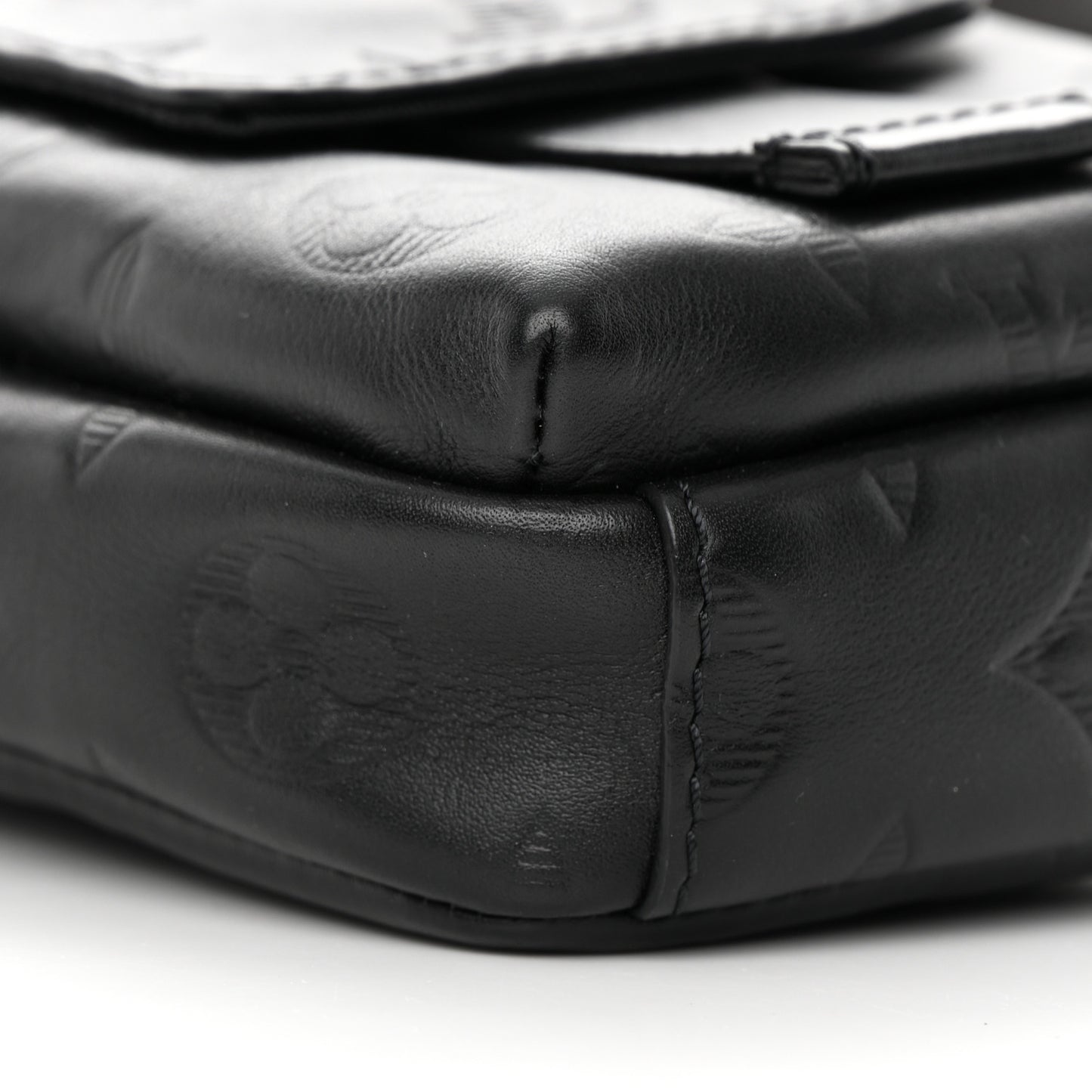 Calfskin Monogram Shadow Double Phone Pouch NM Black