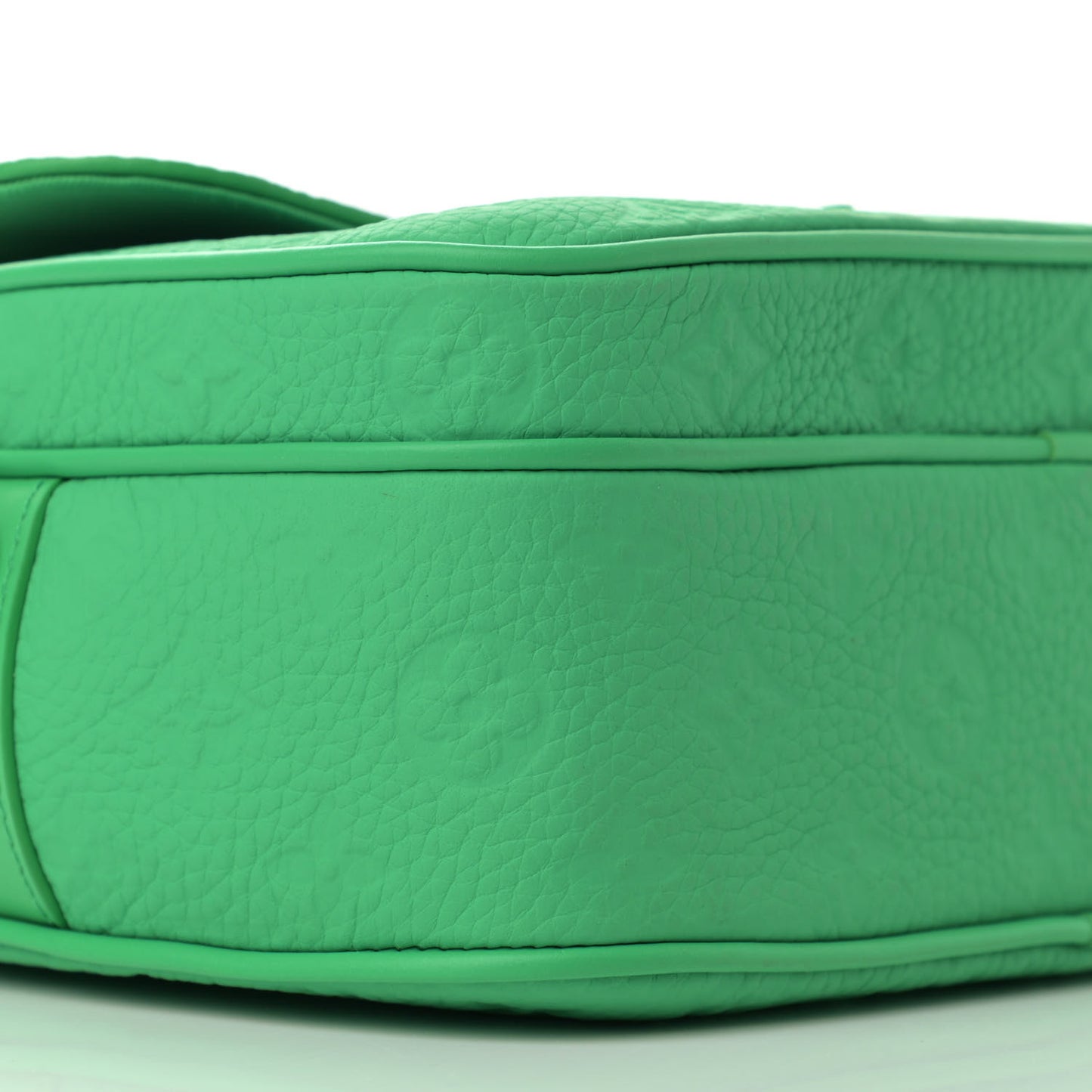 Taurillon Monogram S Lock Messenger Minty Green