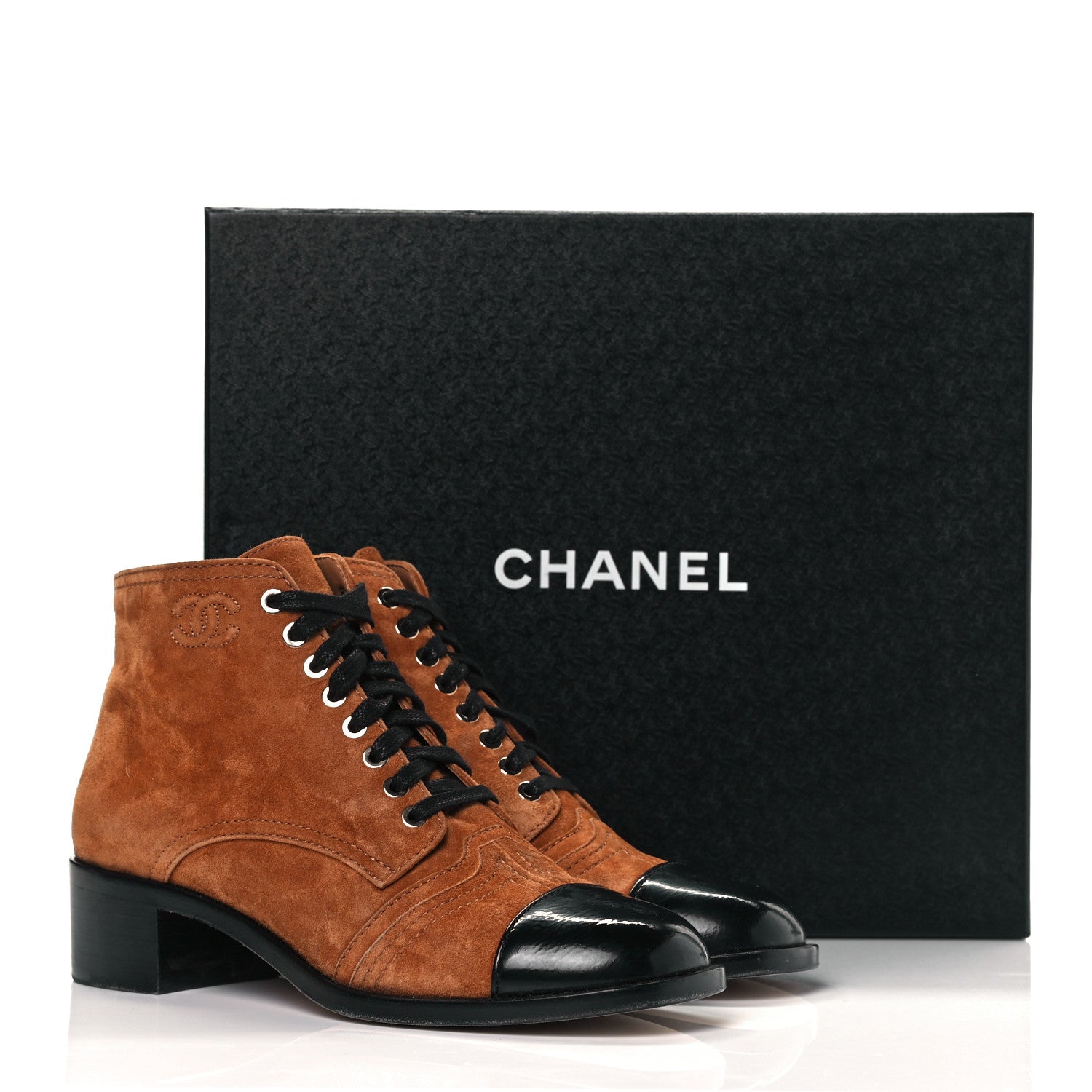 Chanel Suede Patent Cap Toe CC Boots 39 Beige Black 7 of 7