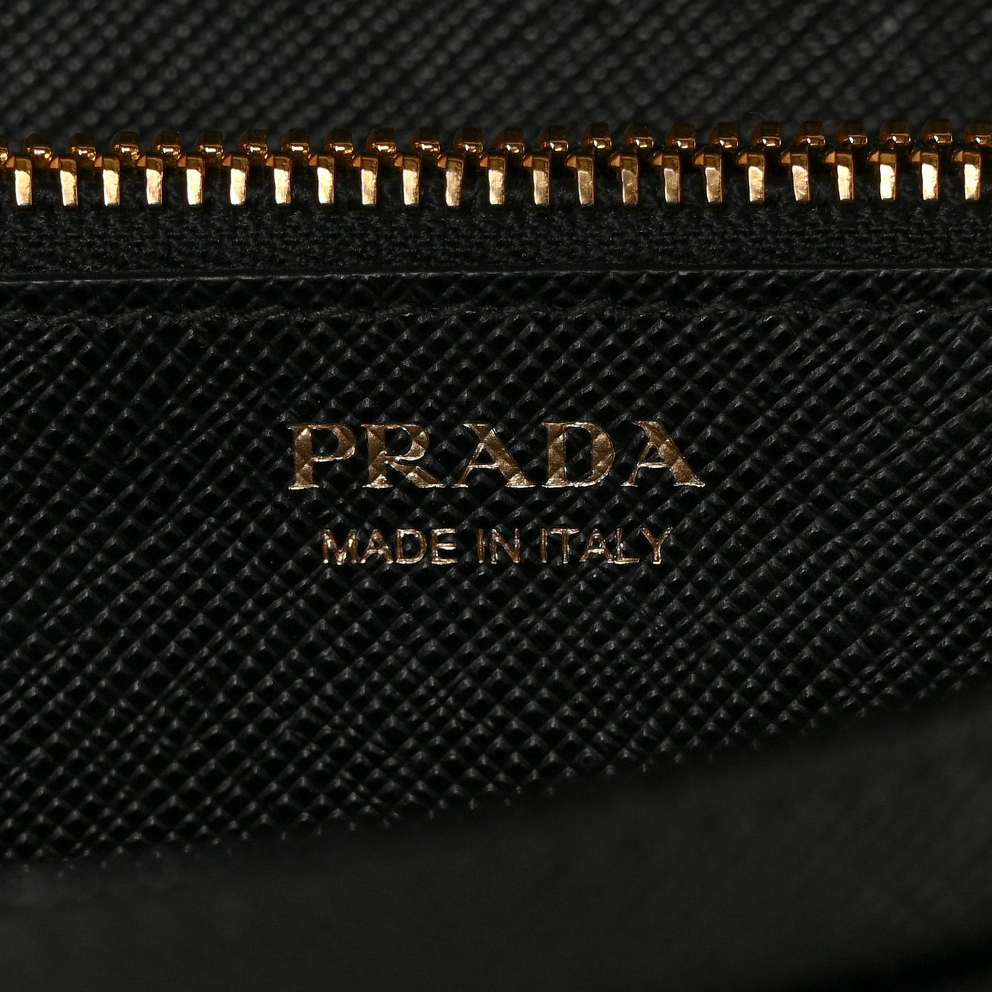 Saffiano Bow Flap Wallet Nero Black