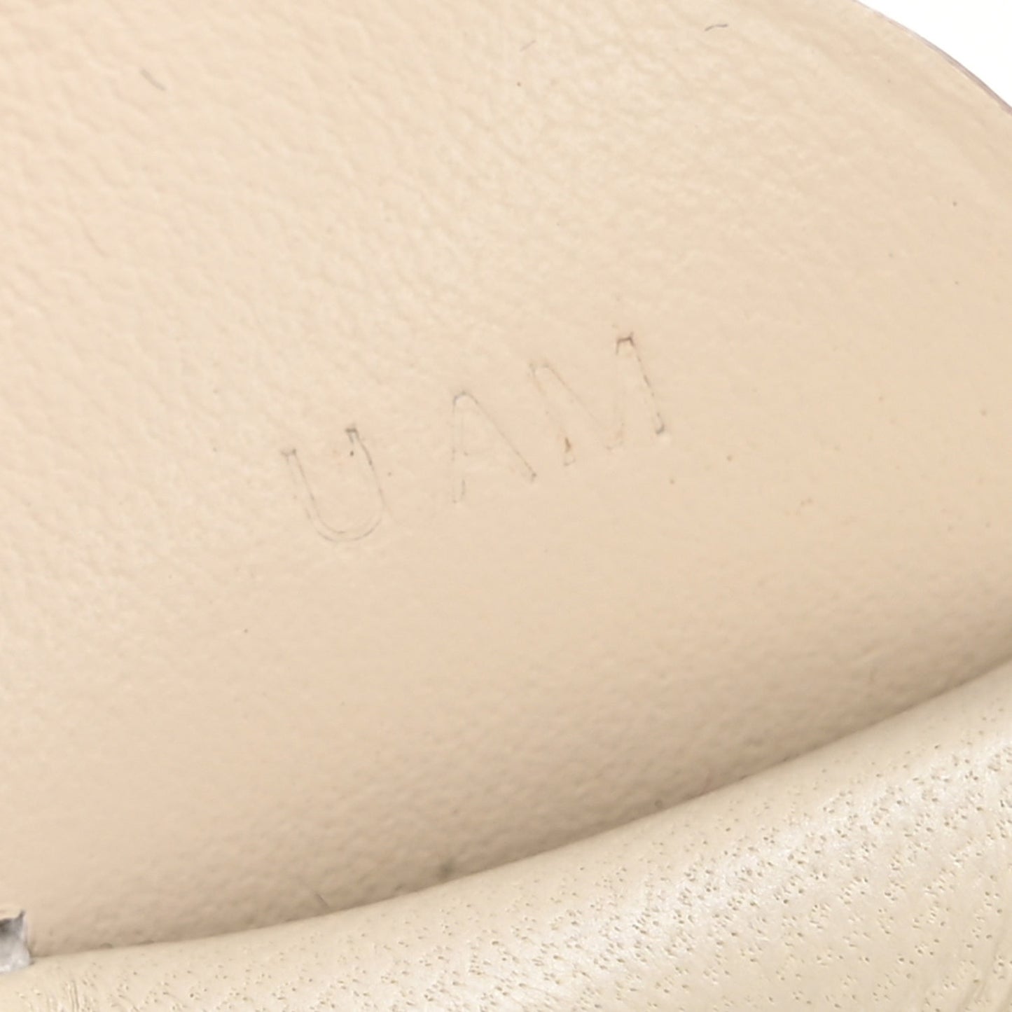 Milo Lambskin Matte Alligator Touch Grigri Rodeo Pegase Horse Bag Charm PM Craie Nata Beton