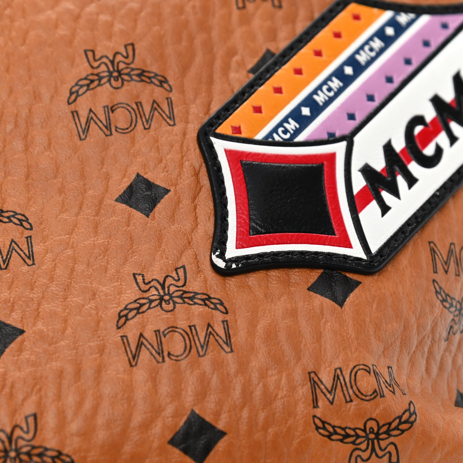 MCM Visetos Medium Anya Essential Victory Patch Shopper Tote Cognac 12 of 12