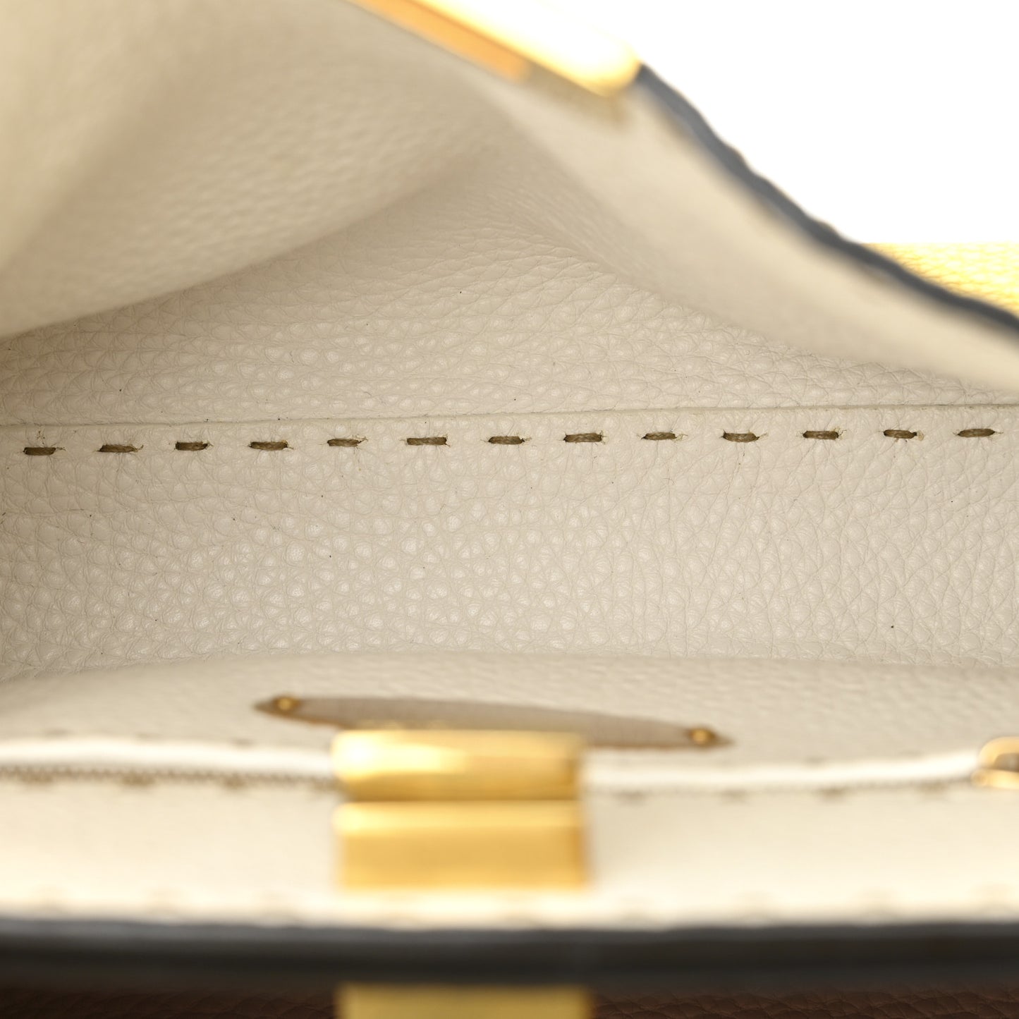 Cuoio Romano Selleria Medium Peekaboo Iconic Satchel Limone Cipria White