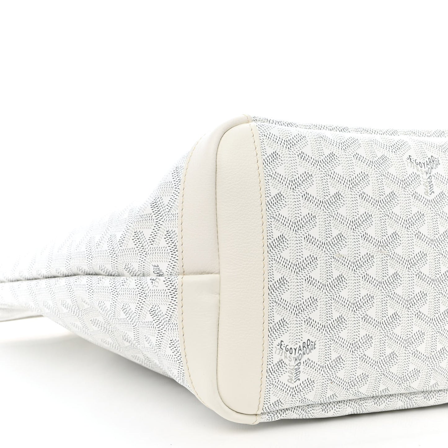 Goyardine Artois PM White