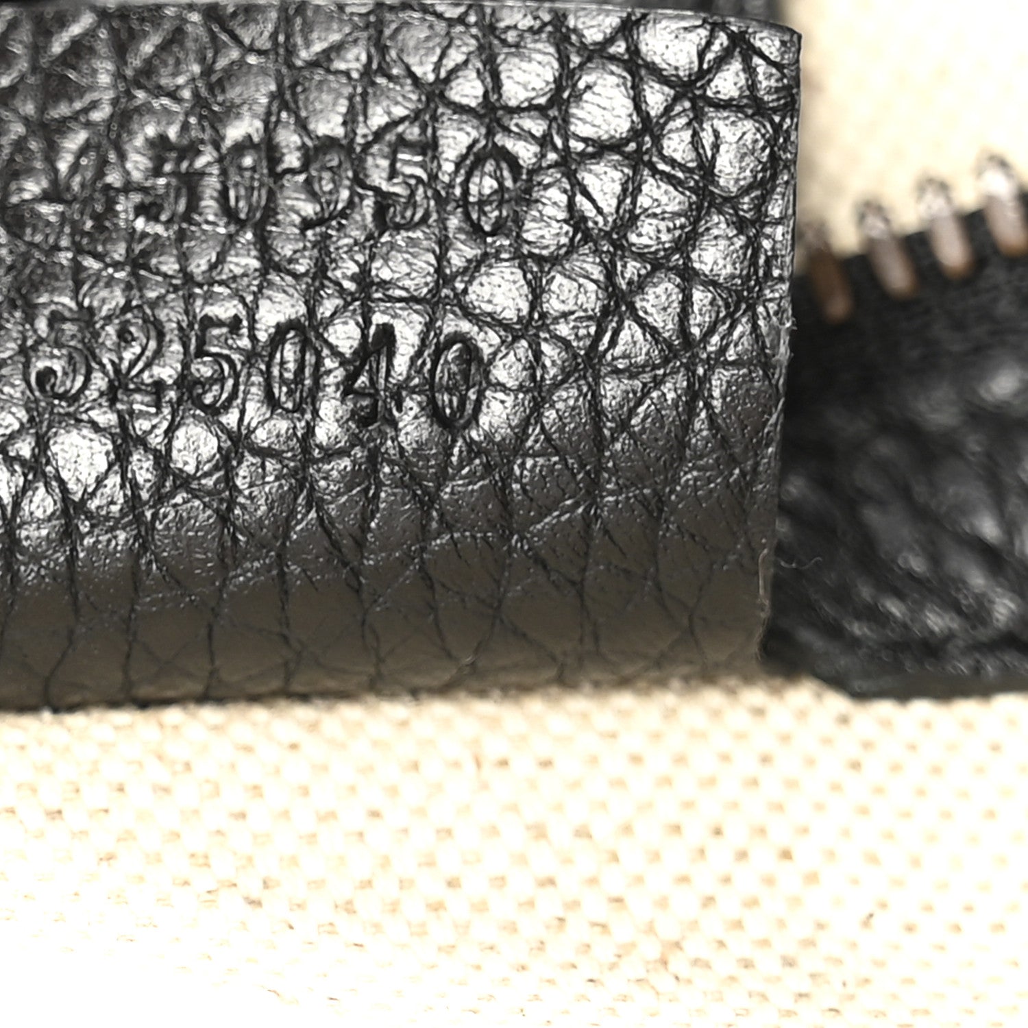 Gucci Calfskin Kingsnake Print Vertical Tote Black 7 of 11