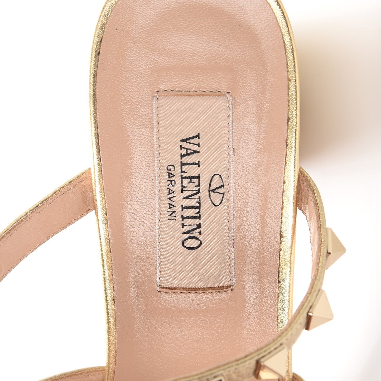 Metallic Pebbled Calfskin Rockstud 60mm Caged Slide Sandals 37 Skin