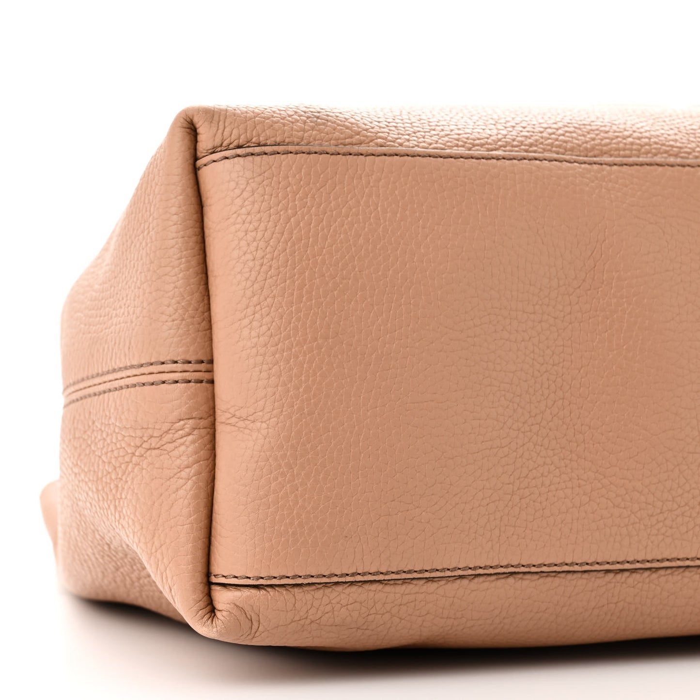 Pebbled Calfskin Medium Soho Chain Shoulder Bag Camelia