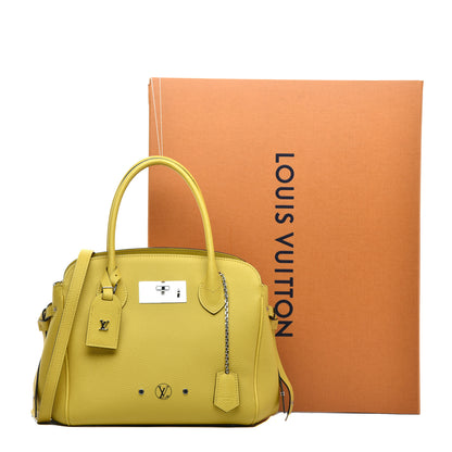 Louis Vuitton Veau Nuage Milla PM Vert Acide 12 of 12