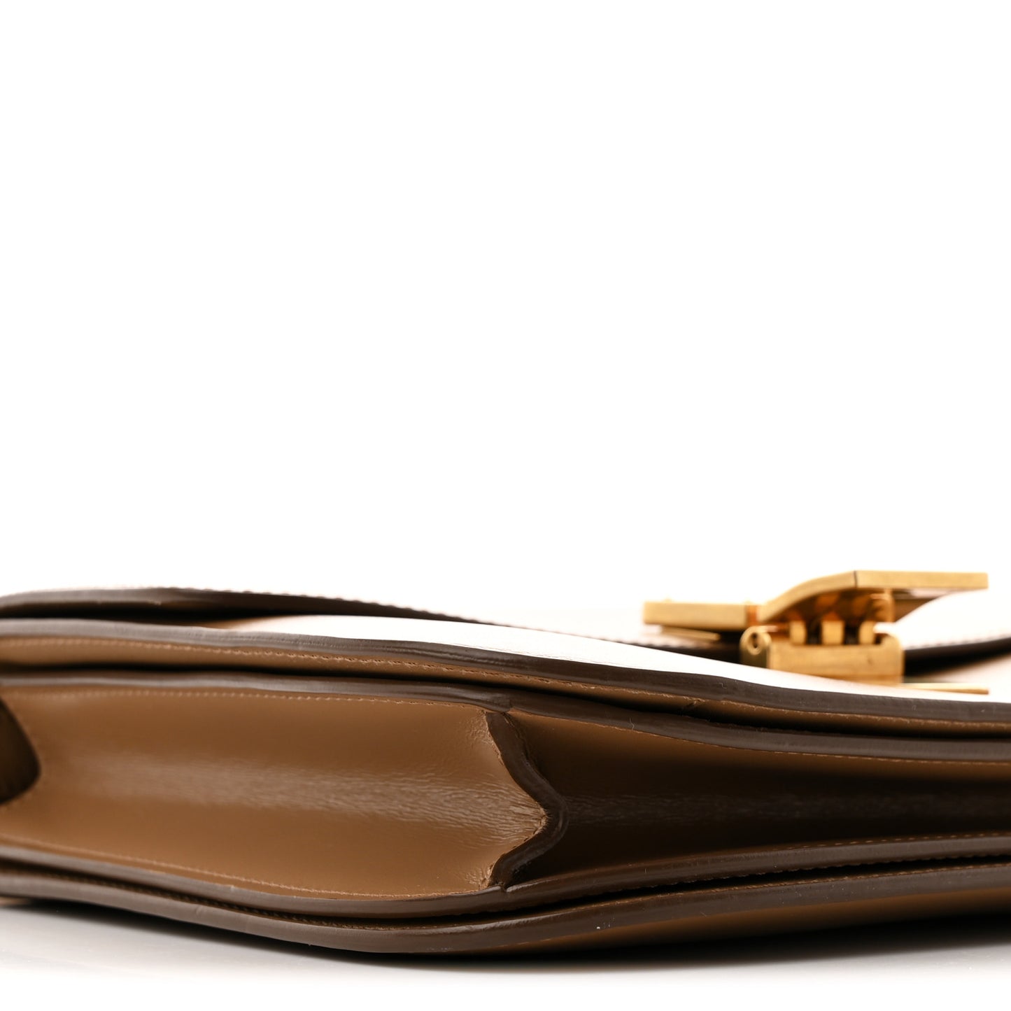 Box Calfskin Medium Classic Box Flap Bag Light Camel