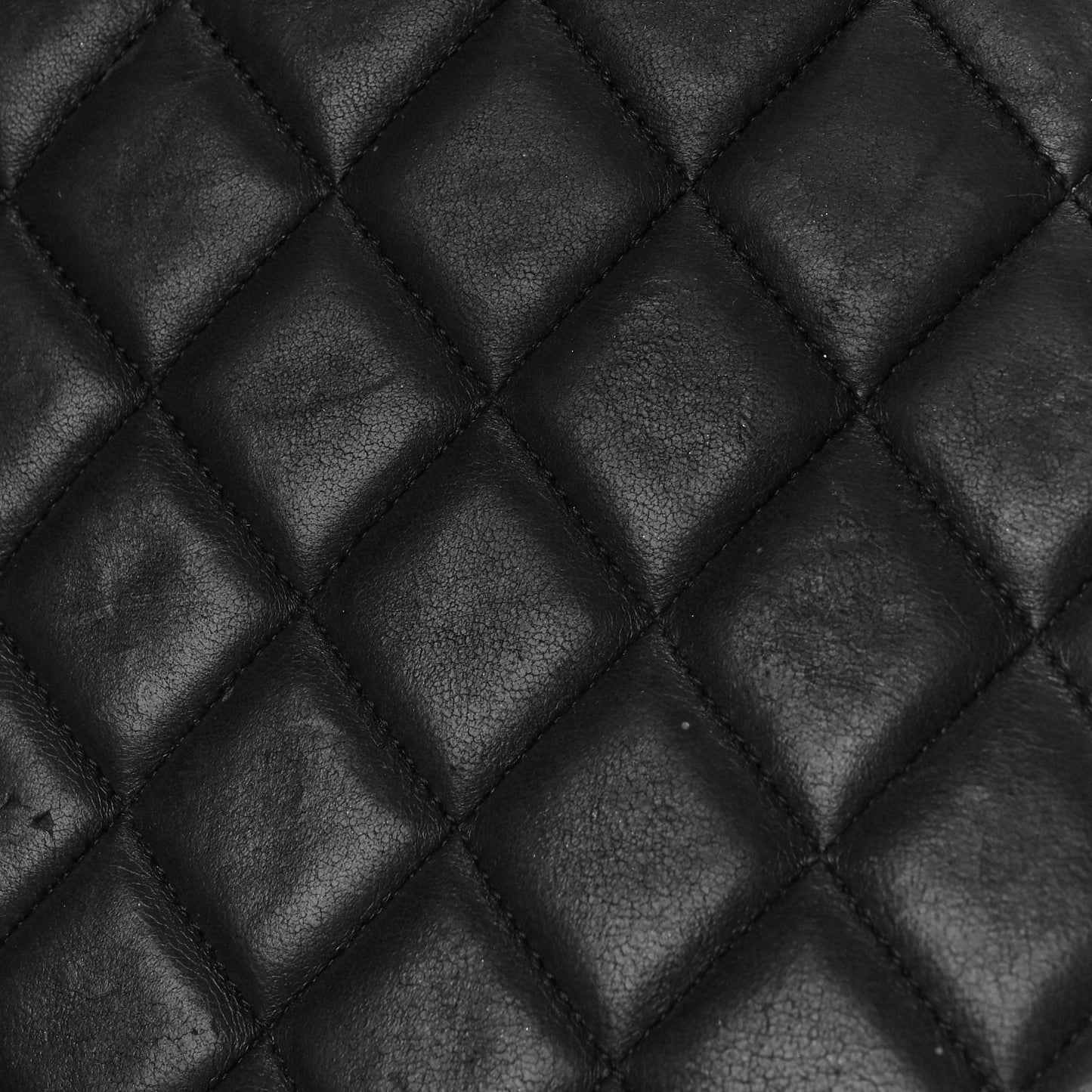 Lambskin Quilted Maxi Single Flap Black