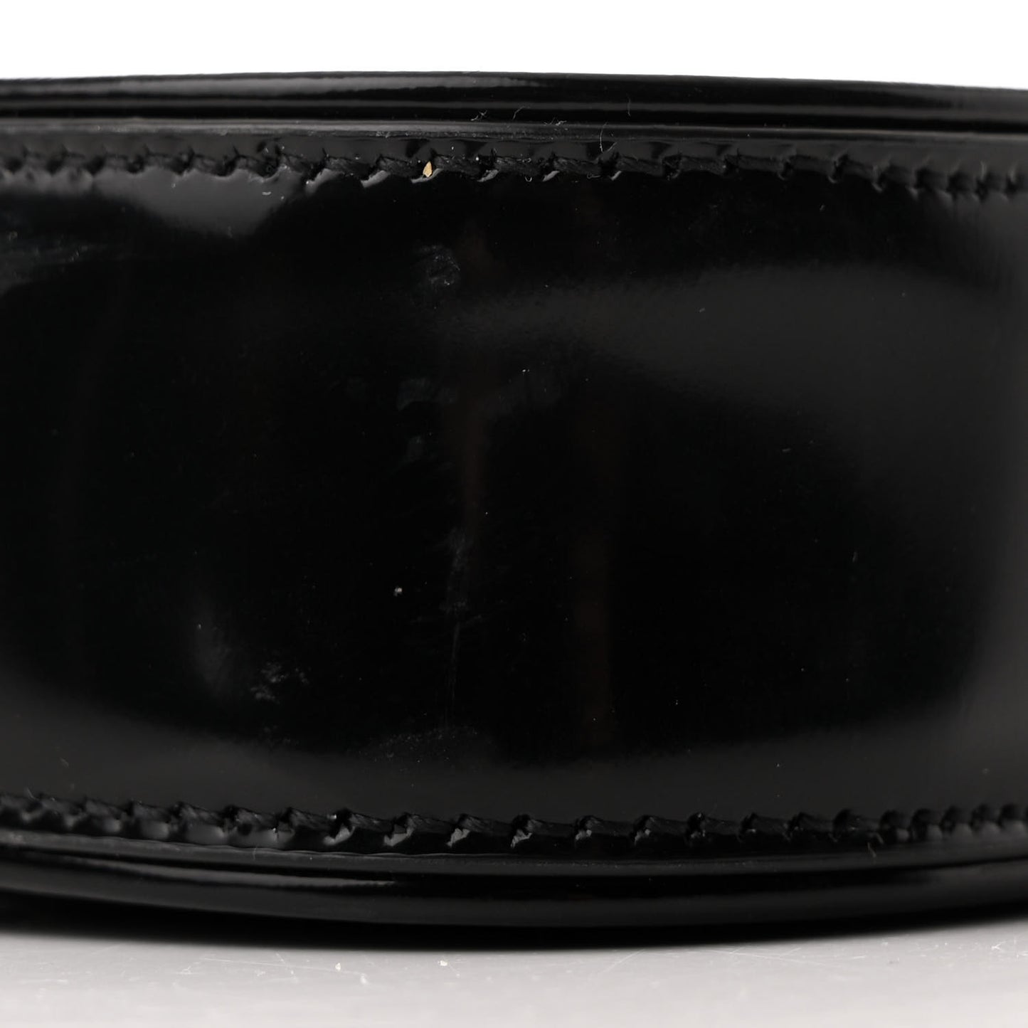 Patent Calfskin Mini Le 5 A 7 Vertical Hobo Black