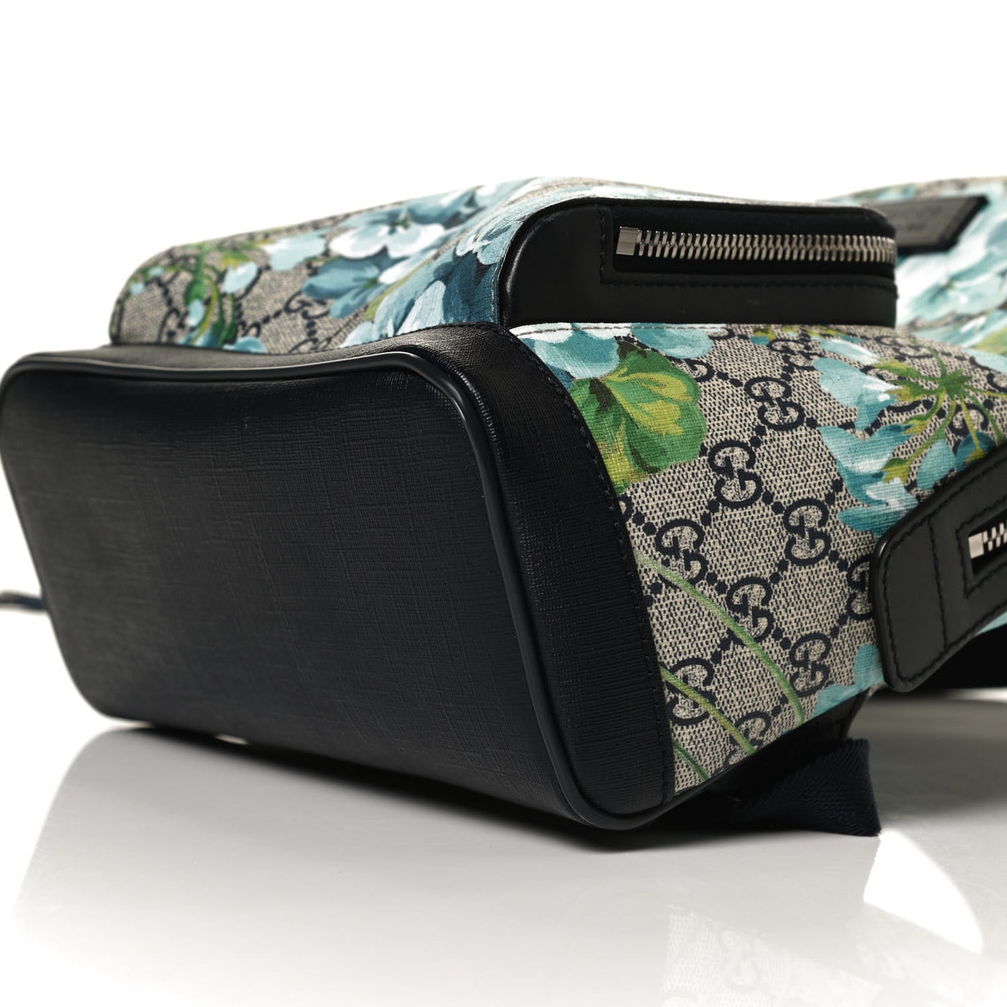 GG Supreme Monogram Blooms Small Day Backpack Blue