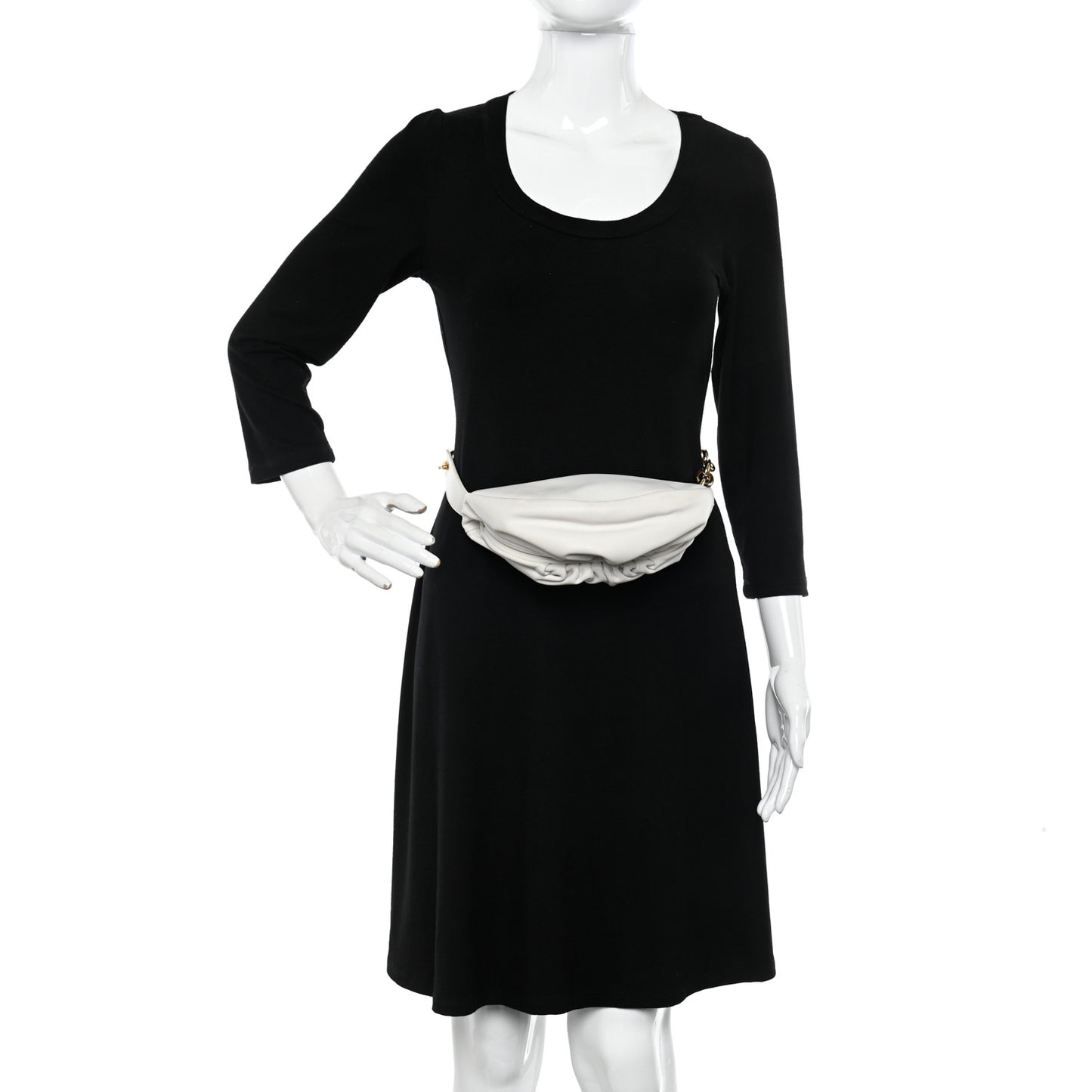 Nappa The Belt Chain Pouch Chalk