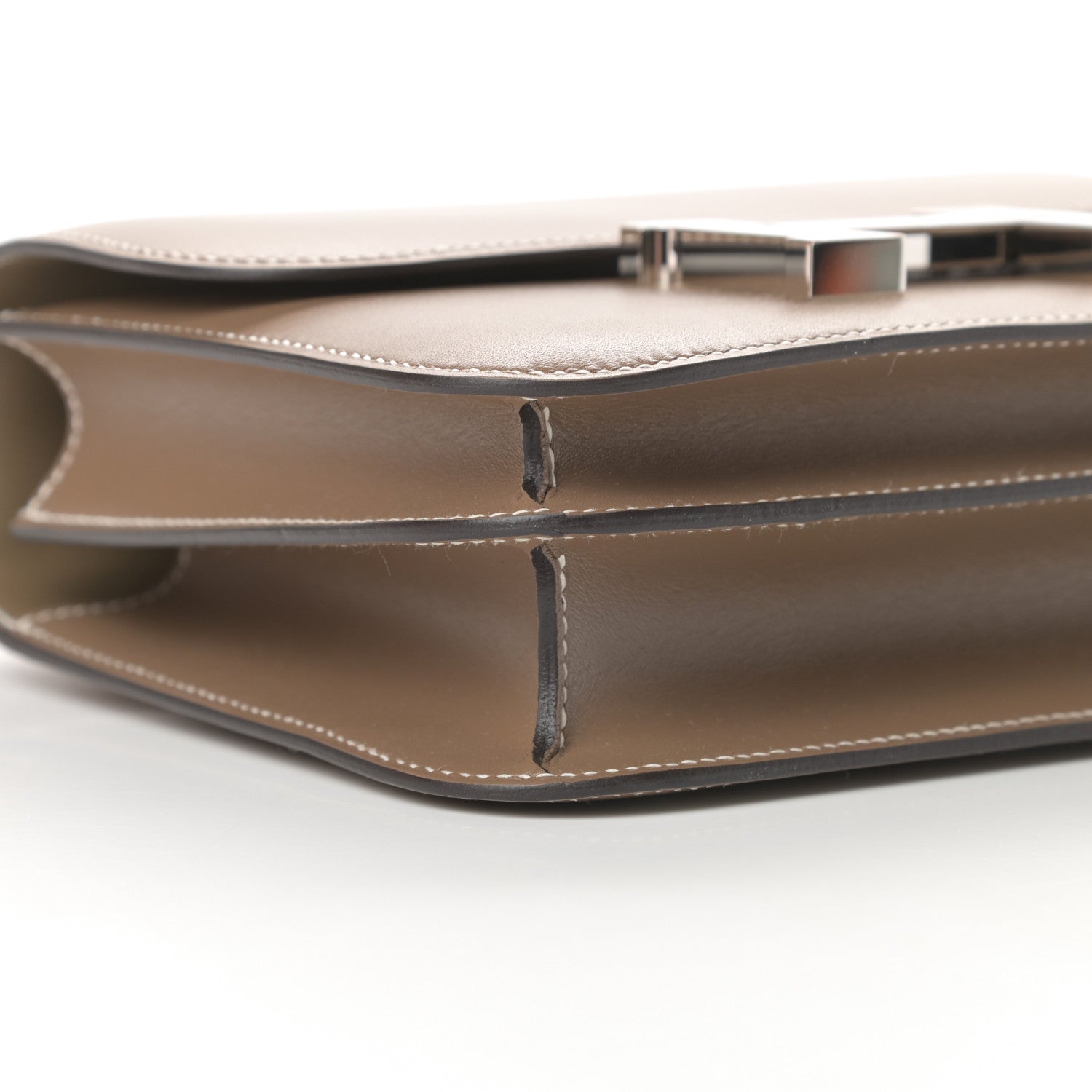Hermes Tadelakt Constance 18 Etoupe 9 of 11