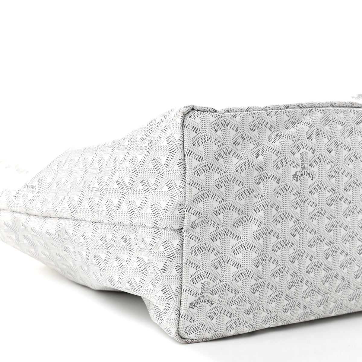 Goyardine Saint Louis GM White