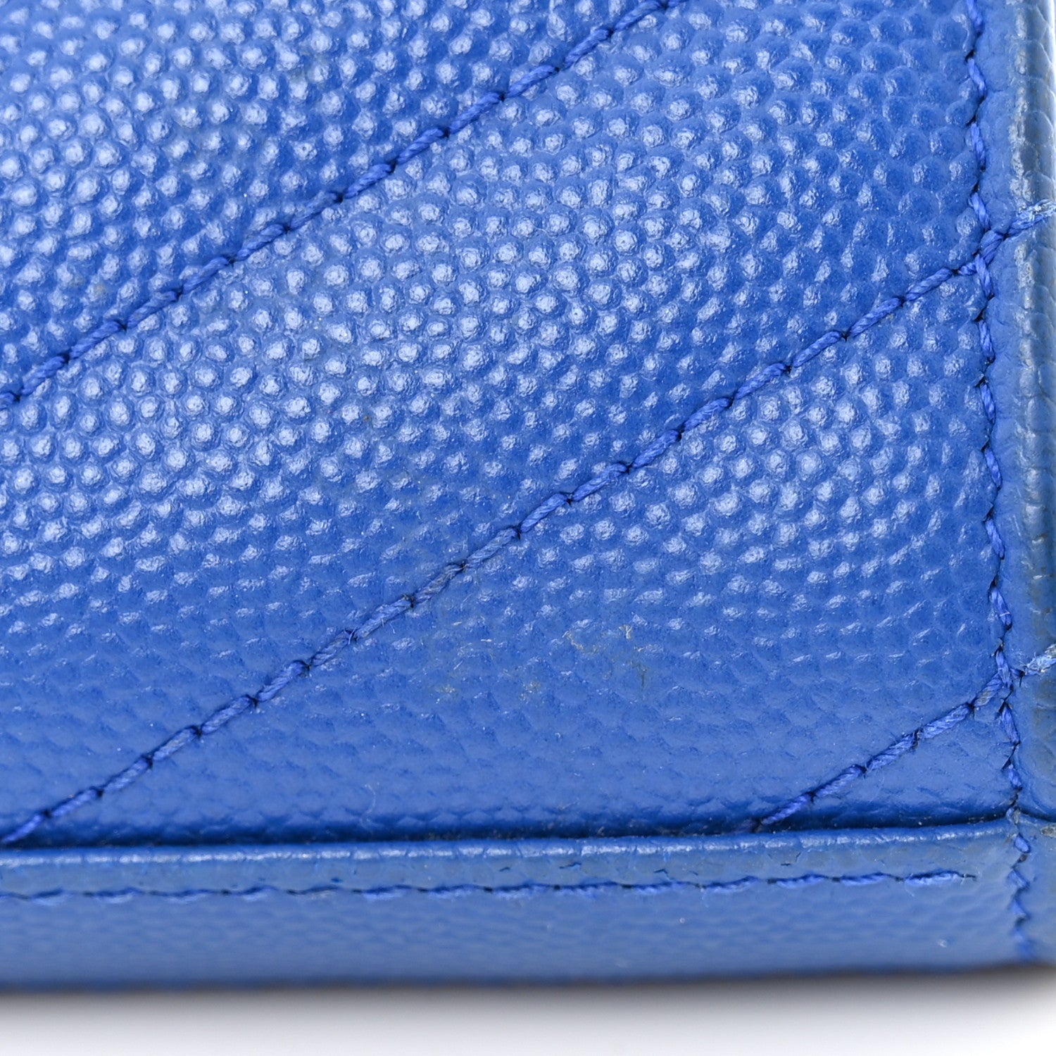 Saint Laurent Grain De Poudre Matelasse Chevron Monogram Chain Wallet Blue Majorelle 15 of 16