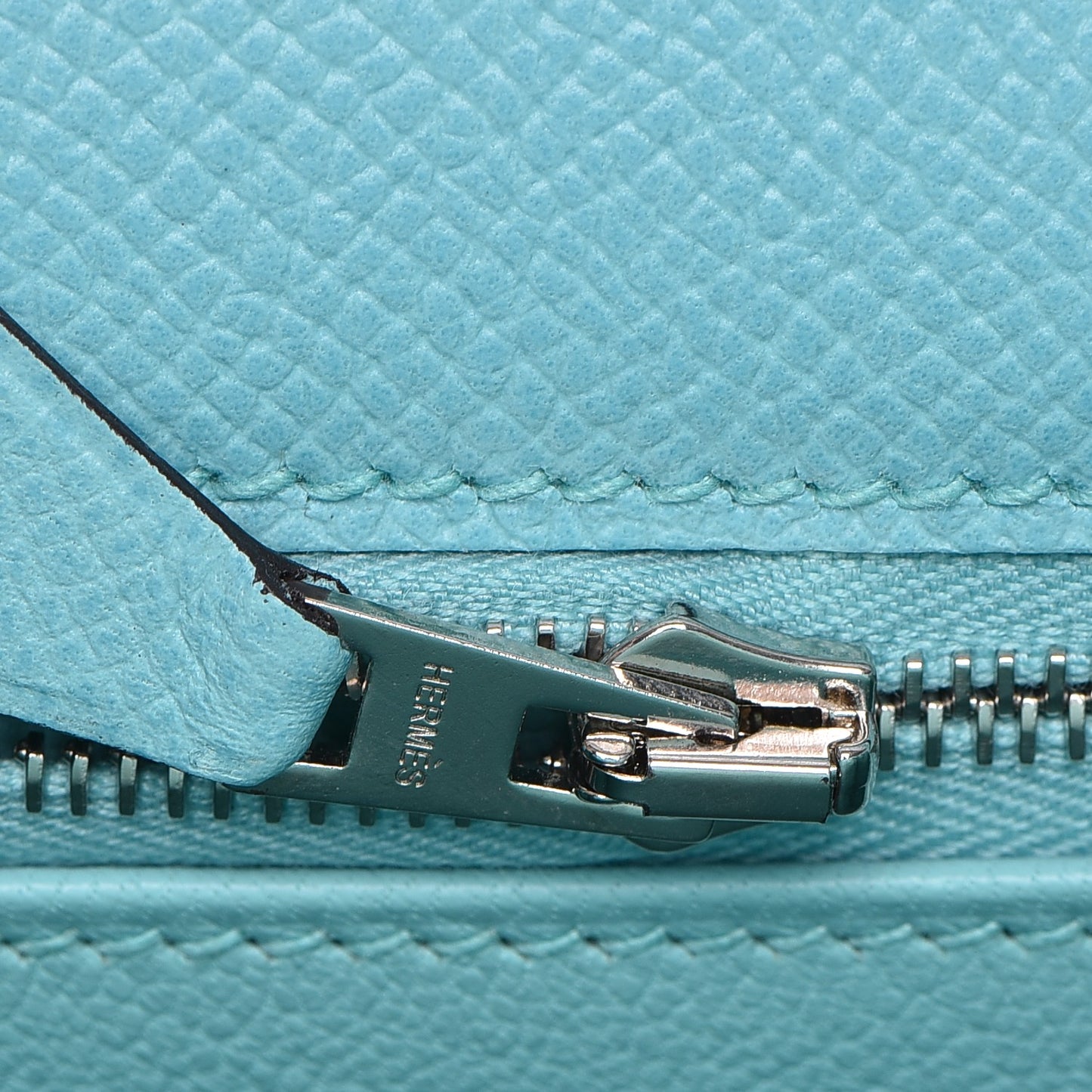 Epsom Kelly Sellier 28 Bleu Atoll