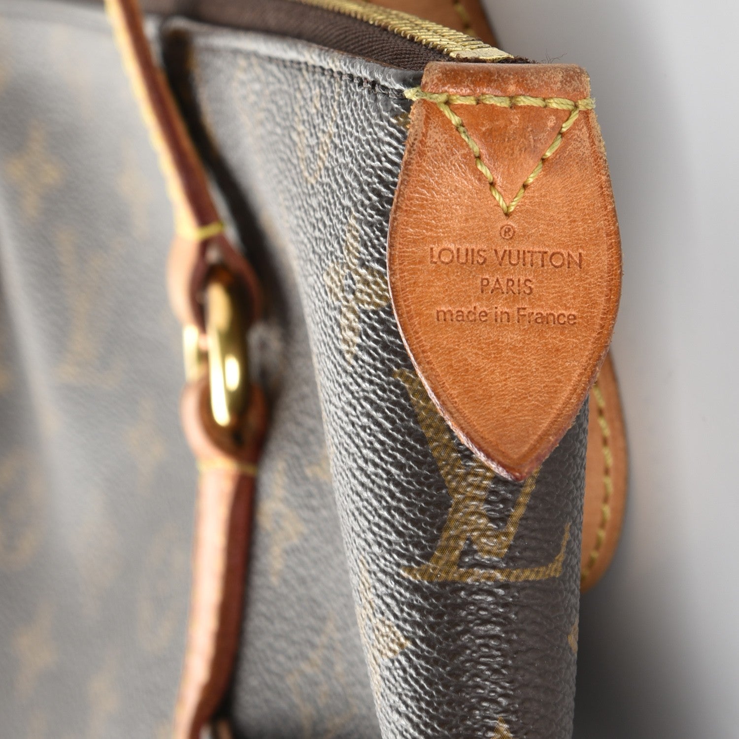 Louis Vuitton Monogram Totally MM 6 of 17